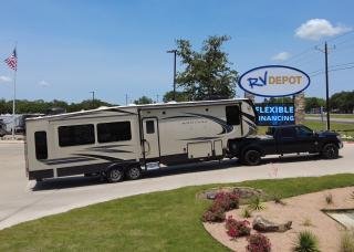 DriveAway01.aiimg w320h240ar1 - RV Depot -