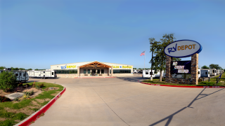 StoreFrontWide.aiimg w320h240ar1 - RV Depot -